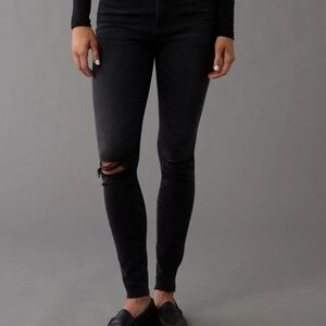 American Eagle Outfitters Black Skinny Jeans with Modern Stretch